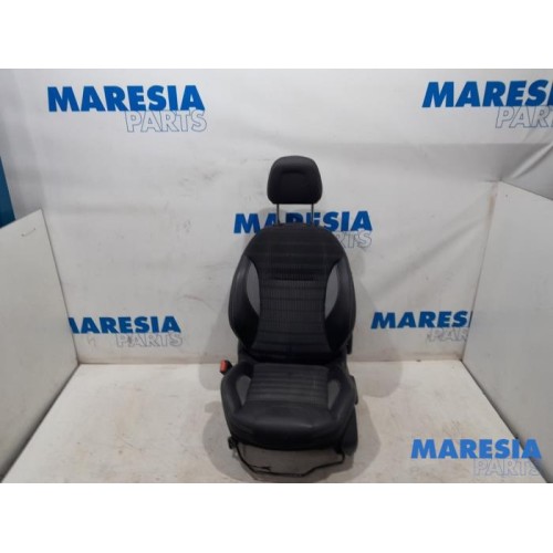 Peugeot - 2008 - Sitz links
