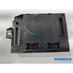 Renault - Trafic - Engine management computer