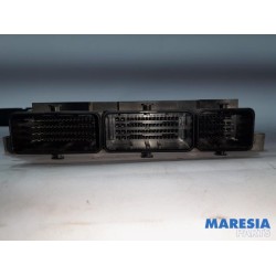 Renault - Trafic - Engine management computer