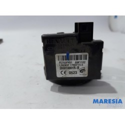 Renault - Trafic - Engine management computer