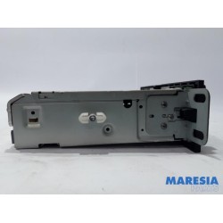 Renault - Trafic - Radio