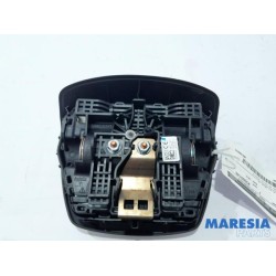 Renault - Megane - Left airbag (steering wheel)