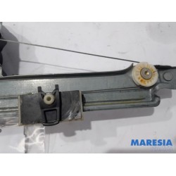 Renault - Trafic - Window mechanism 2-door, front right