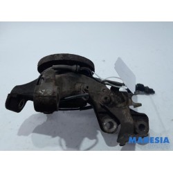 Peugeot - 308 - Achsschenkel links vorne