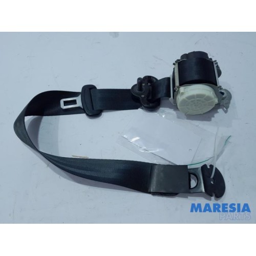Renault - Trafic - Front seatbelt, right