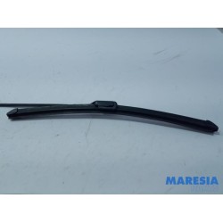 Peugeot - 308 - Front wiper arm