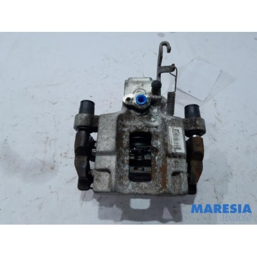 Peugeot - 308 - Rear brake calliper, right