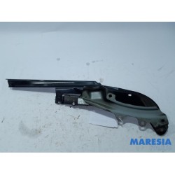 Renault - Wind - Tailgate hinge