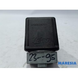 Renault - Scenic - Electronic ignition key