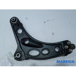 Renault - Trafic - Front lower wishbone, right