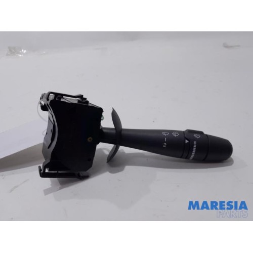Renault - Wind - Wiper switch