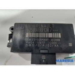 Renault - Megane - PDC Module