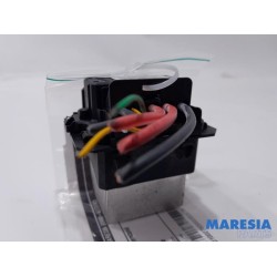 Renault - Megane - Heater resistor