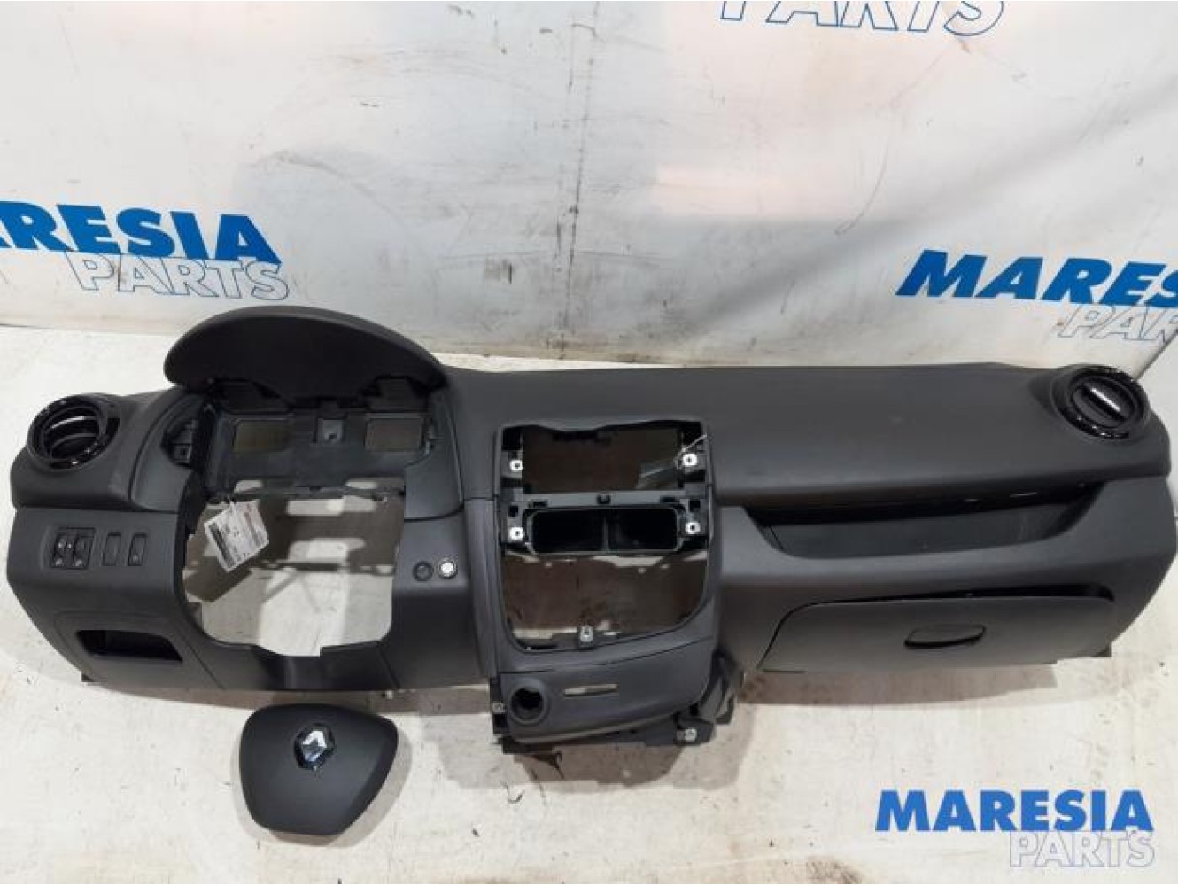Renault - Clio - Airbag set + dashboard