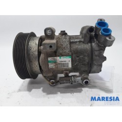 Renault - Wind - Air conditioning pump