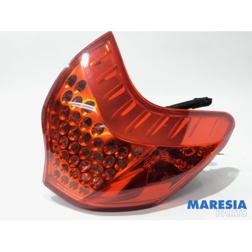 Peugeot - 3008 - Taillight, left
