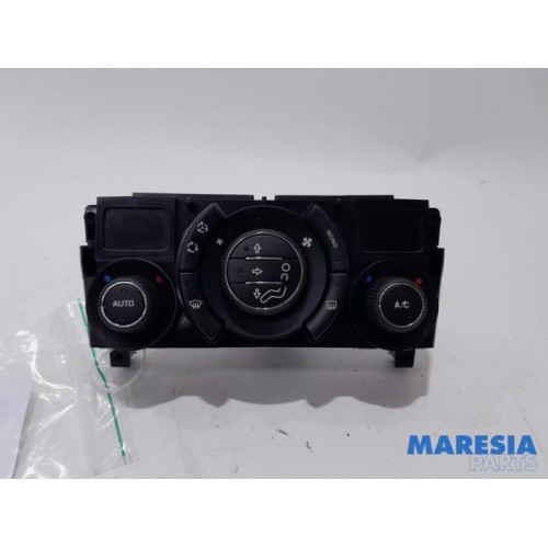 Peugeot - 3008 - Heater control panel