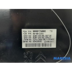 Peugeot - 3008 - Instrument panel