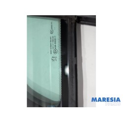 Peugeot - 3008 - Dreieckfenster links vorne