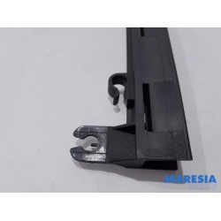 Peugeot - 3008 - Dreieckfenster links vorne