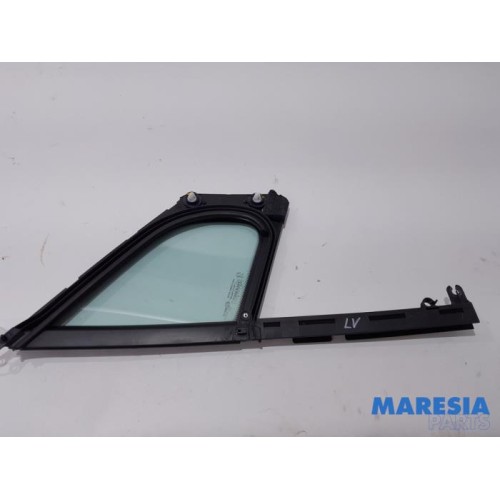 Peugeot - 3008 - Dreieckfenster links vorne