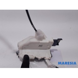 Peugeot - 3008 - Front door lock mechanism 4-door, right