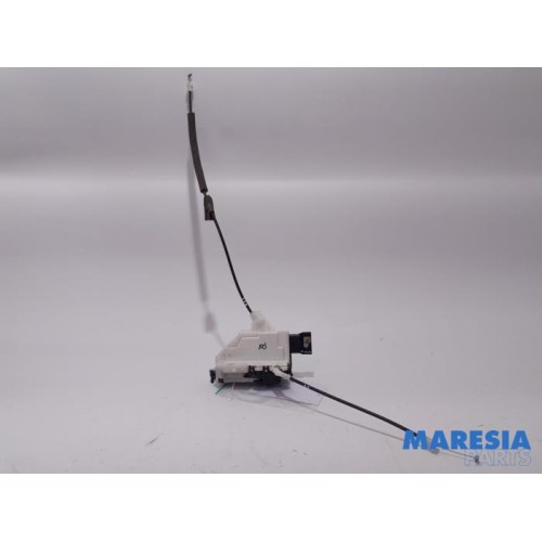 Peugeot - 3008 - Front door lock mechanism 4-door, right