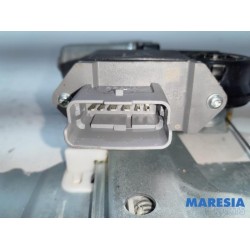 Peugeot - 3008 - Fenstermechanik 4-türig links hinten