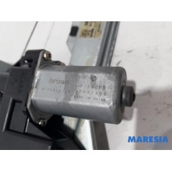 Peugeot - 3008 - Rear door window mechanism 4-door, right
