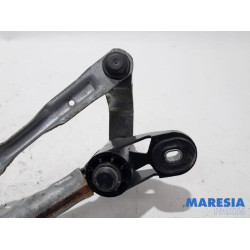 Renault - Wind - Wiper mechanism