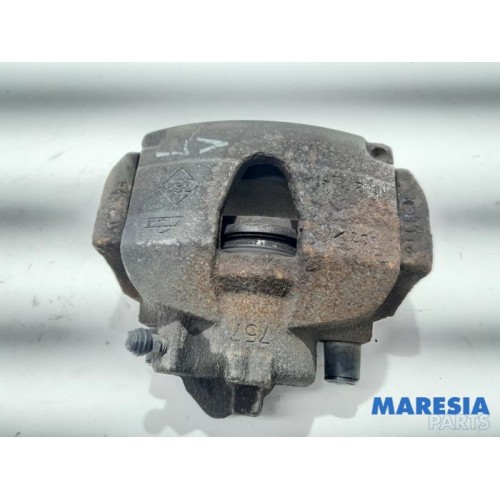 Renault - Wind - Front brake calliper, left