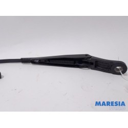 Peugeot - 3008 - Front wiper arm