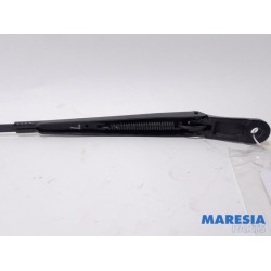 Peugeot - 3008 - Front wiper arm