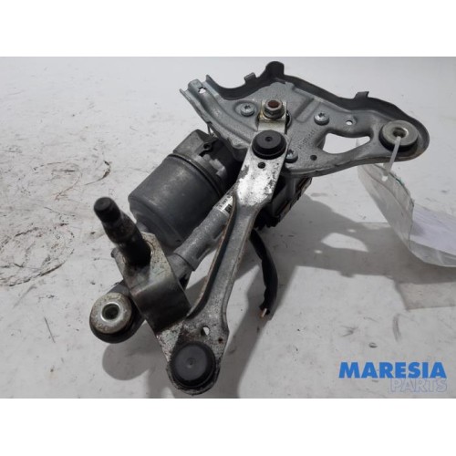 Peugeot - 3008 - Front wiper motor