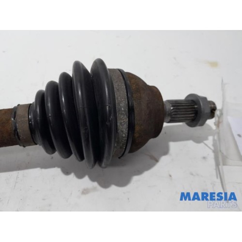 Peugeot - 3008 - Front drive shaft, right