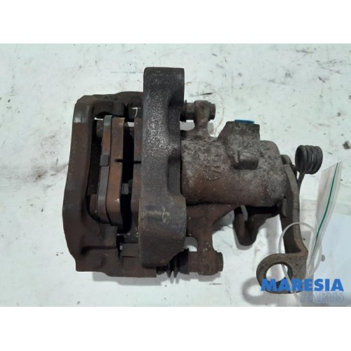 Peugeot - 3008 - Rear brake calliper, right