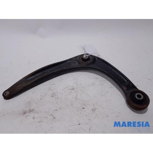 Peugeot - 3008 - Front lower wishbone, right