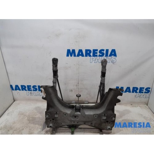 Renault - Clio - Subframe