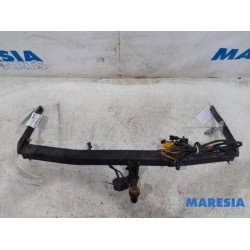 Renault - Grand Scenic - Towbar