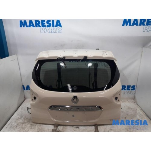 Renault - Captur - Tailgate