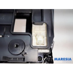 Peugeot - 2008 - Multi-media control unit