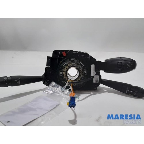 Peugeot - 2008 - Steering column stalk