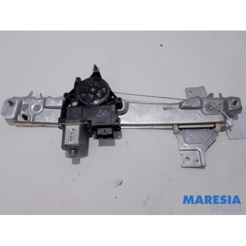 Peugeot - 2008 - Rear door window mechanism 4-door, left