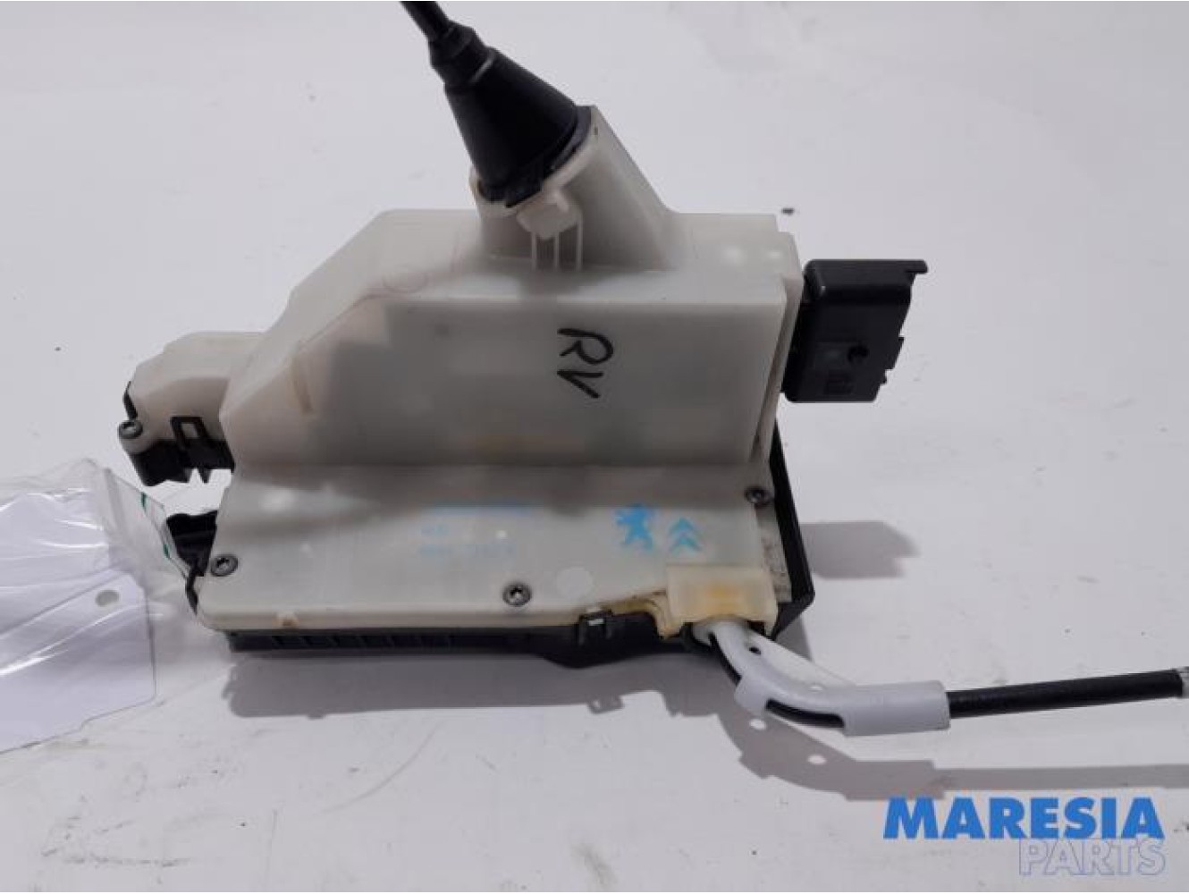 Peugeot - 2008 - Front door lock mechanism 4-door, right