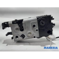 Peugeot - 2008 - Türschlossmechanik 4-türig links hinten