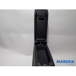 Renault - Grand Scenic - Middle console
