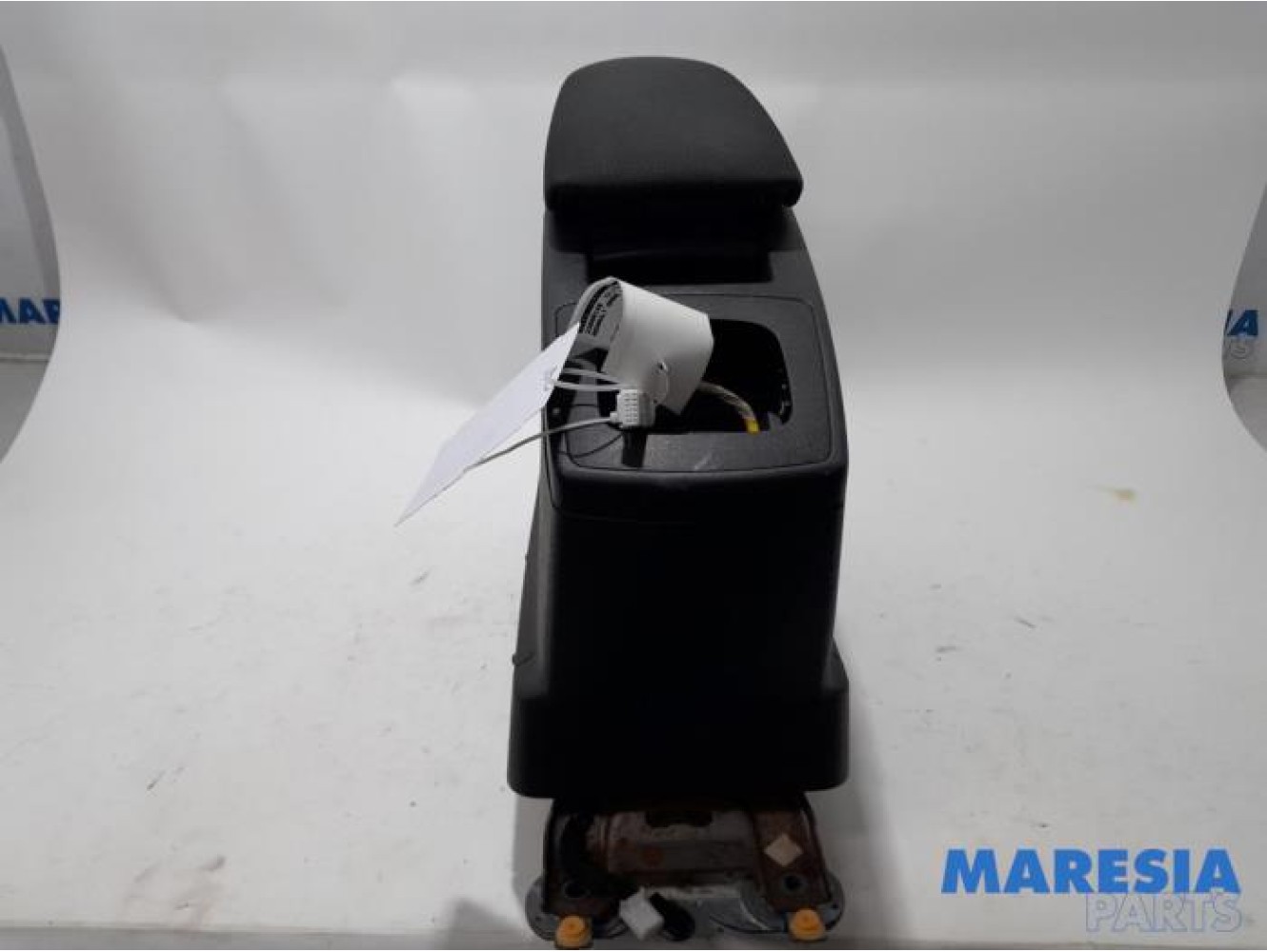 Renault - Grand Scenic - Middle console
