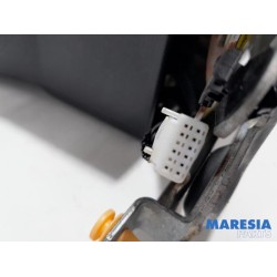 Renault - Grand Scenic - Middle console