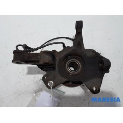Renault - Grand Scenic - Knuckle, front right