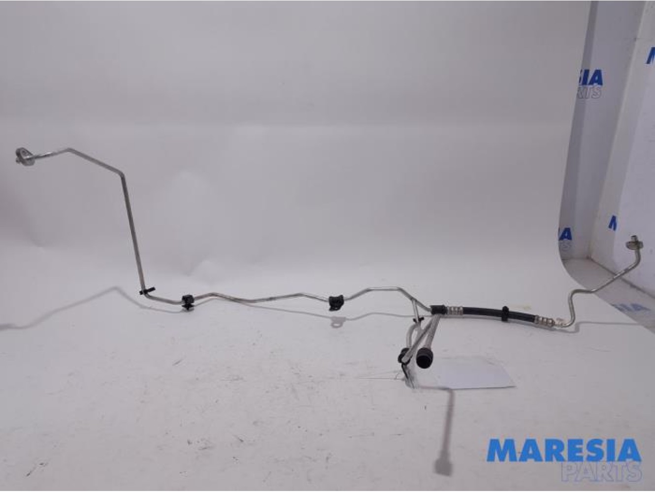 Renault - Grand Scenic - Air conditioning line